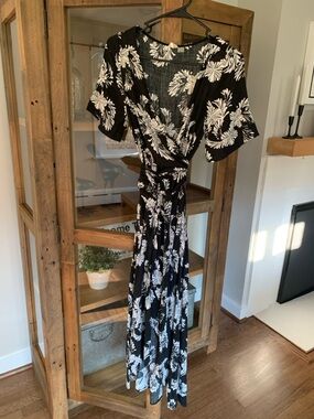 Roxy Wrap Coverup